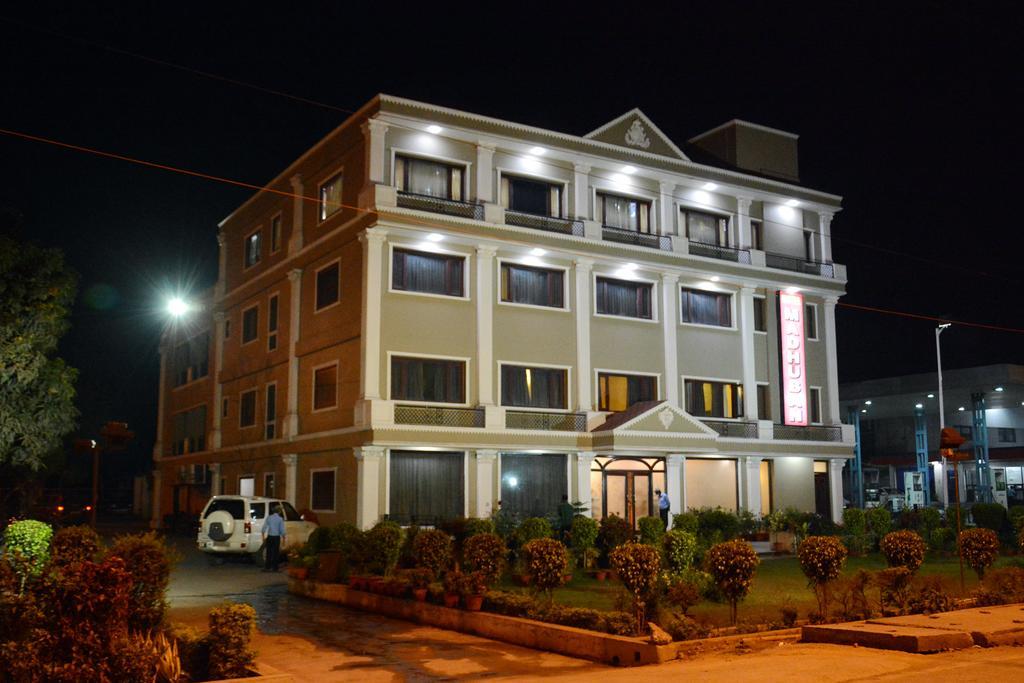 Motel Madhuban Jamshedpur Exterior photo